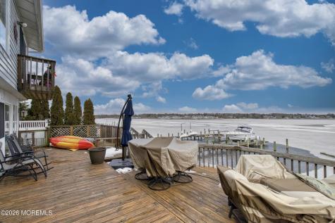 592 Kingfisher Circle Brick NJ 08723
