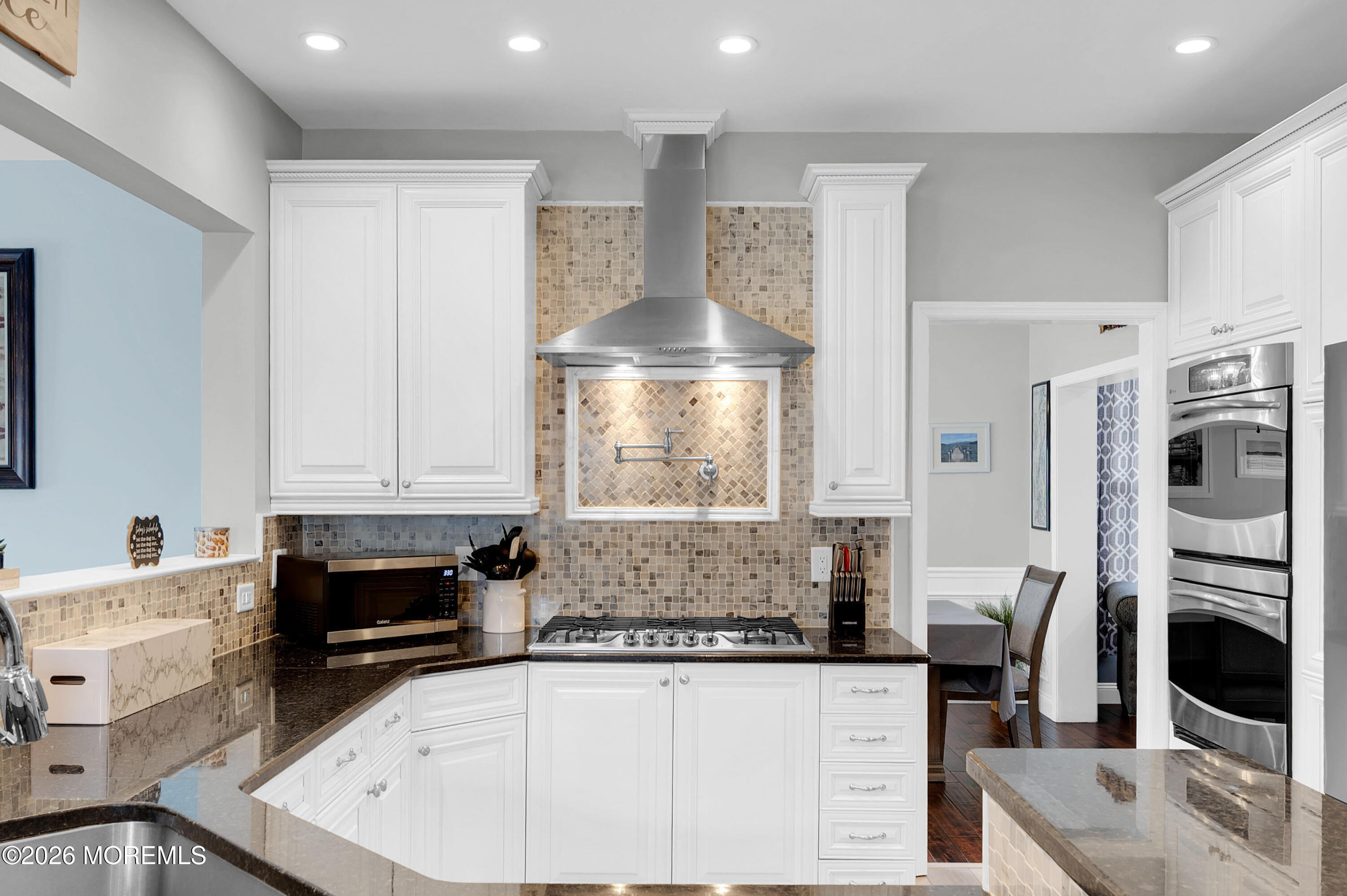 1 Blue Jay Court Jackson NJ 08527