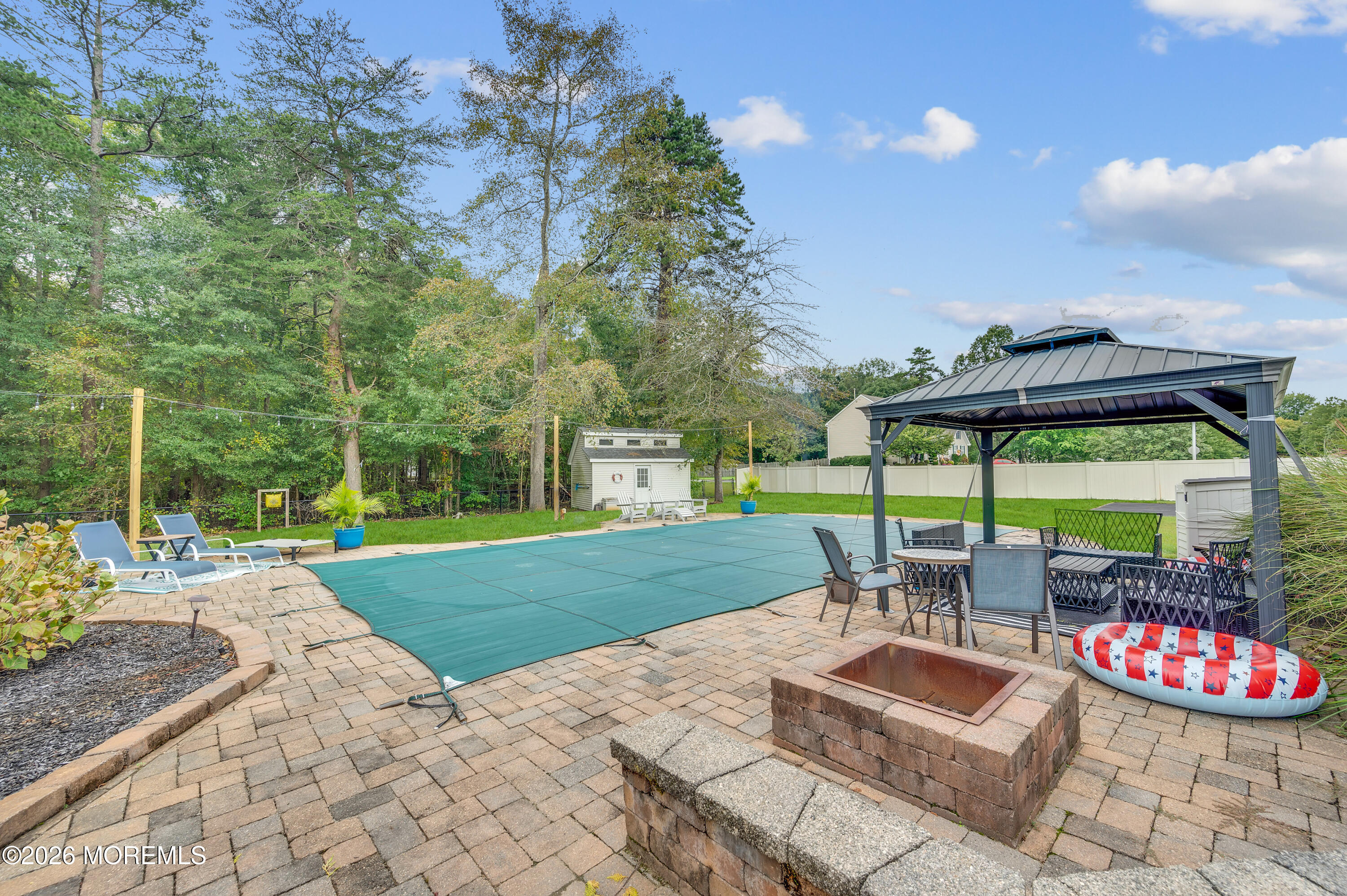 1 Blue Jay Court Jackson NJ 08527