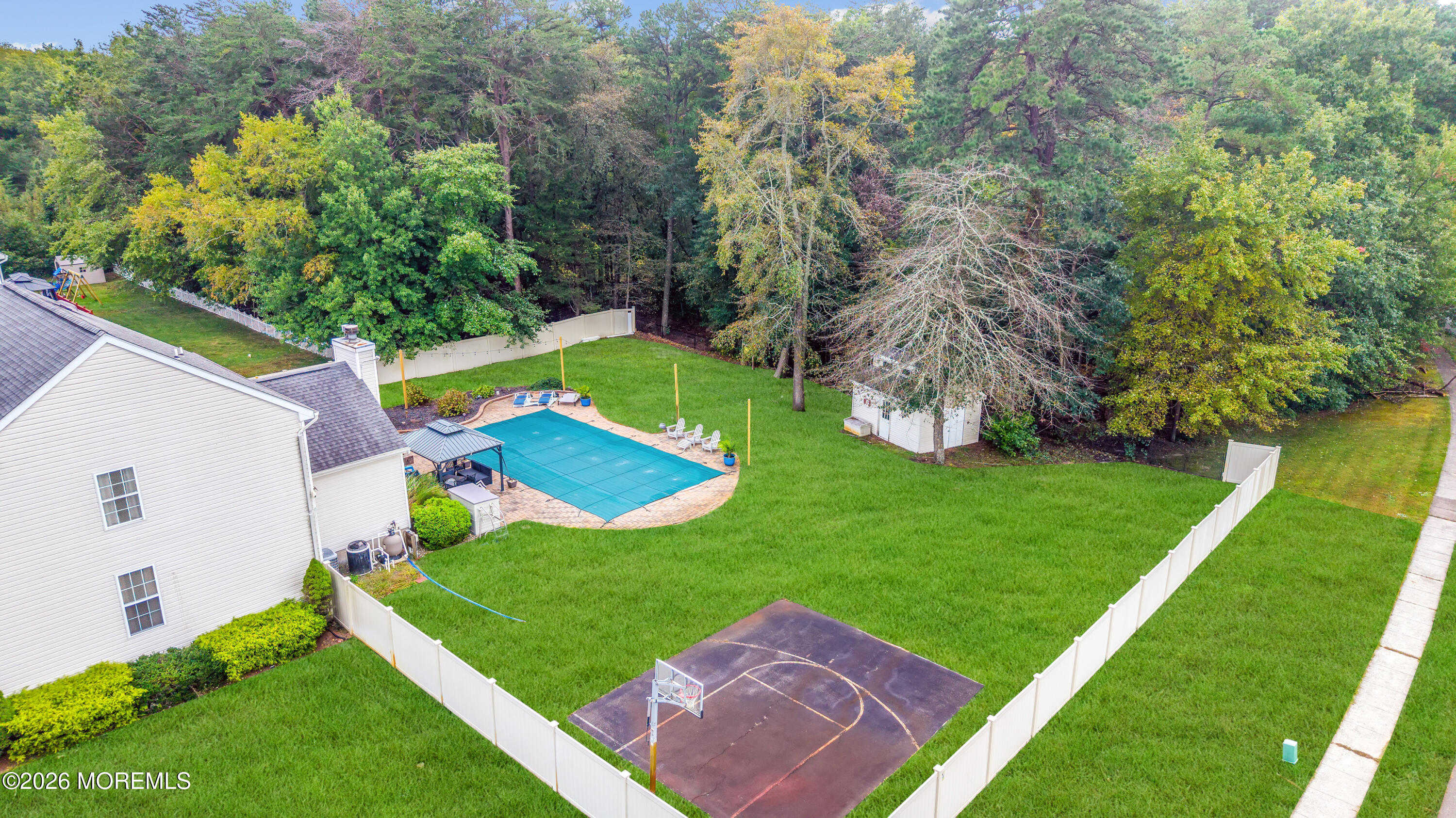 1 Blue Jay Court Jackson NJ 08527