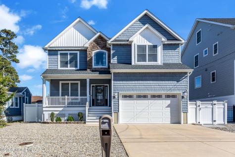 24 Woodhaven Road Toms River NJ 08753