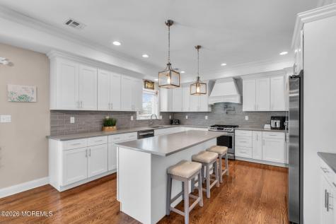 24 Woodhaven Road Toms River NJ 08753