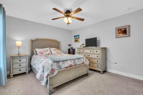 24 Woodhaven Road Toms River NJ 08753