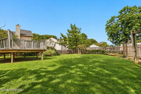 25 Longbrook Lane Freehold NJ 07728