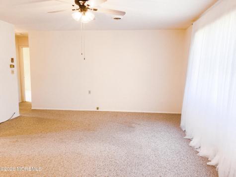 27D Cambridge Circle Manchester NJ 08759