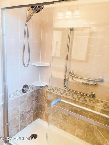 27D Cambridge Circle Manchester NJ 08759
