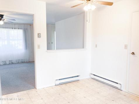 27D Cambridge Circle Manchester NJ 08759