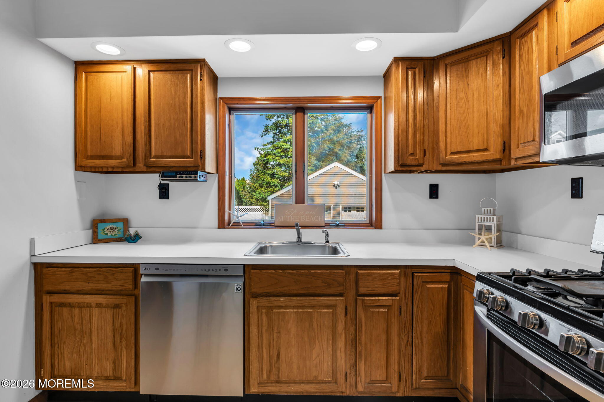 376 E Main Street Manasquan NJ 08736
