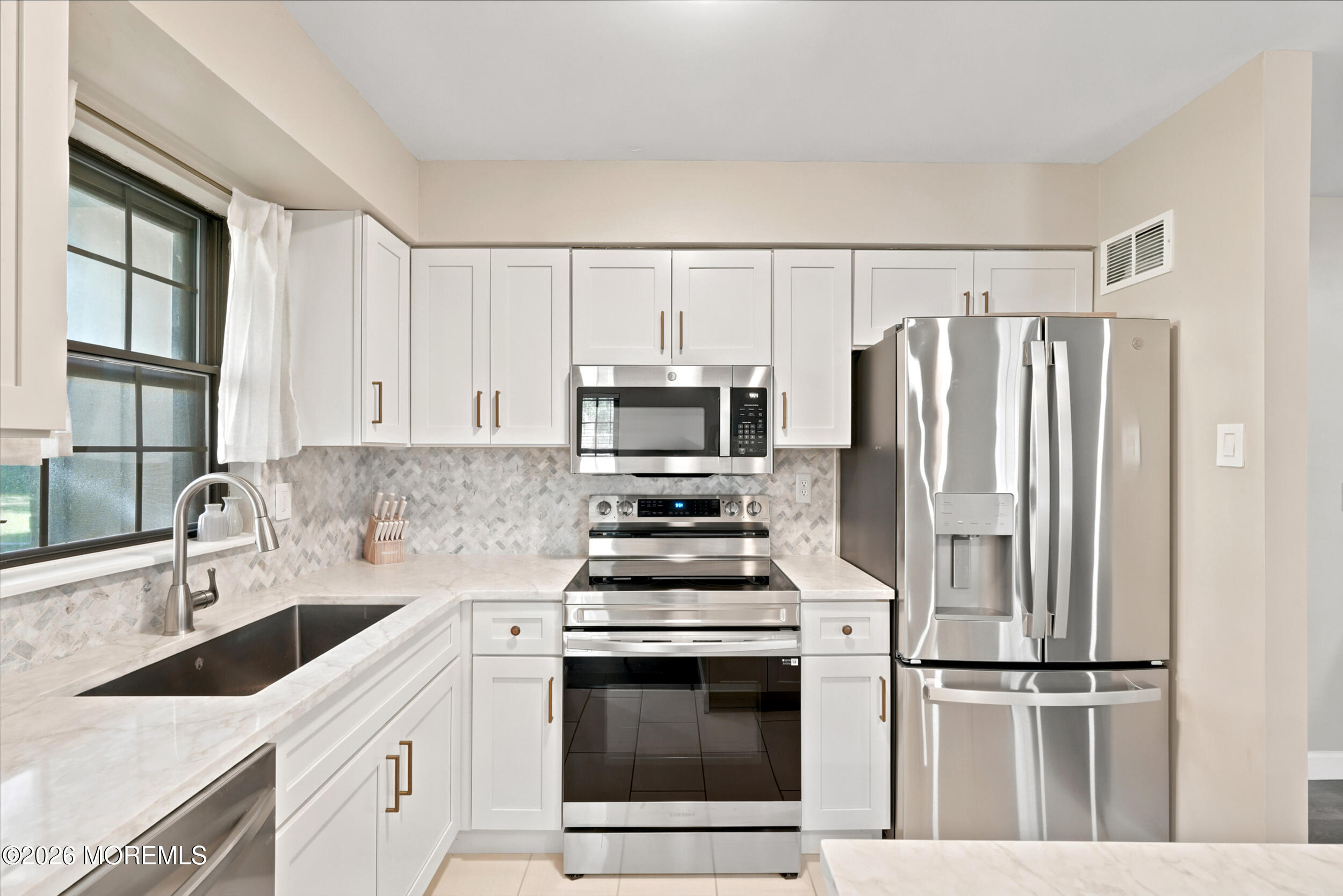 1001 Wellington Place Aberdeen NJ 07747