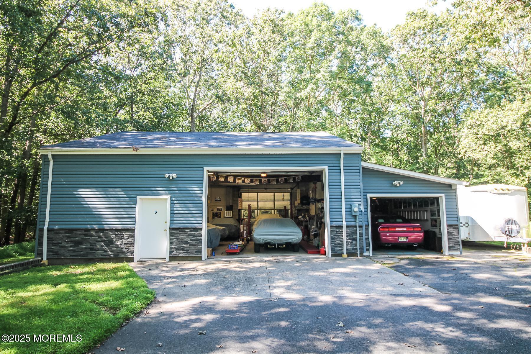 732 Monmouth Road Cream Ridge NJ 08514