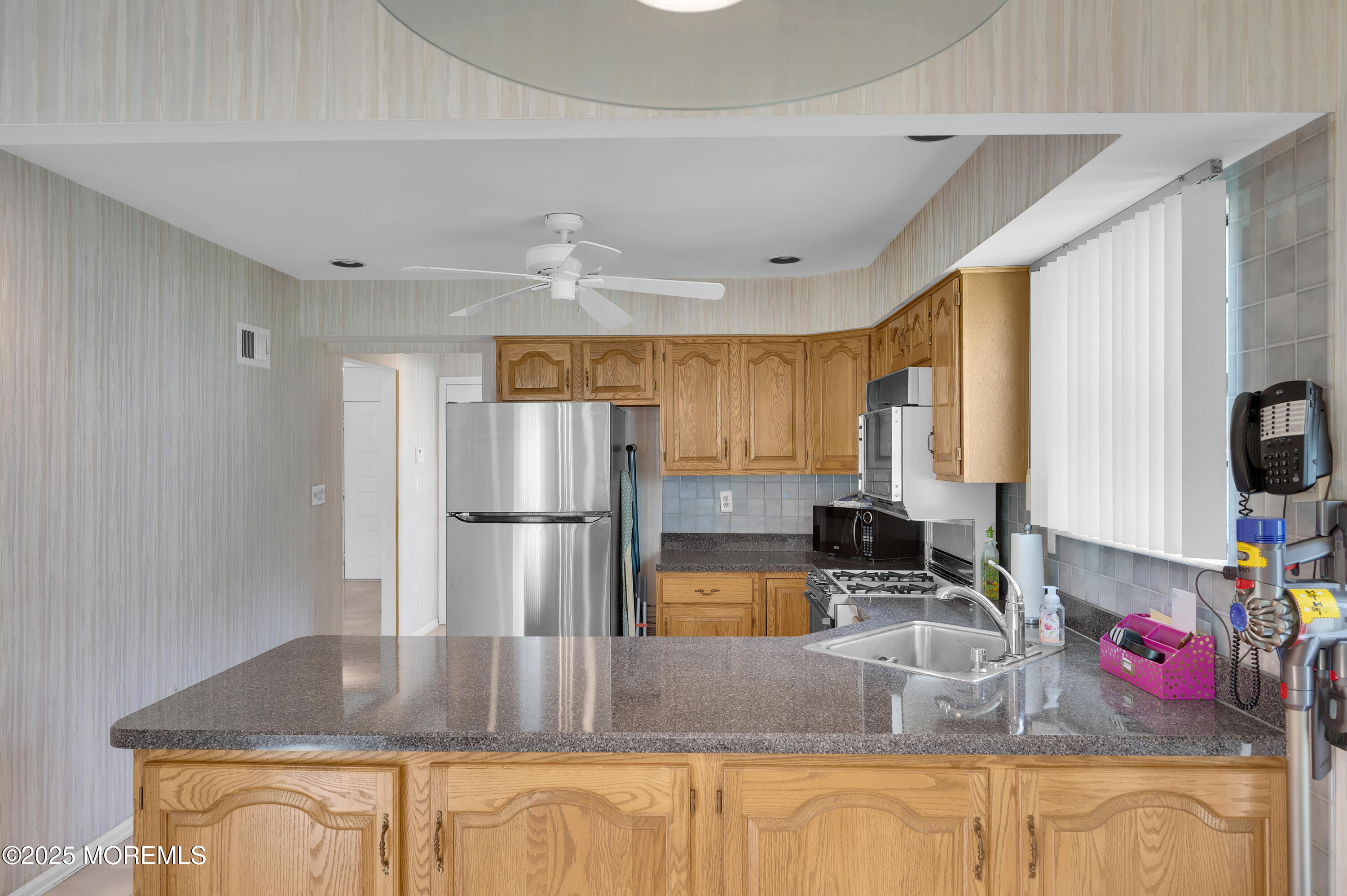 17 Suffolk Way Marlboro NJ 07746