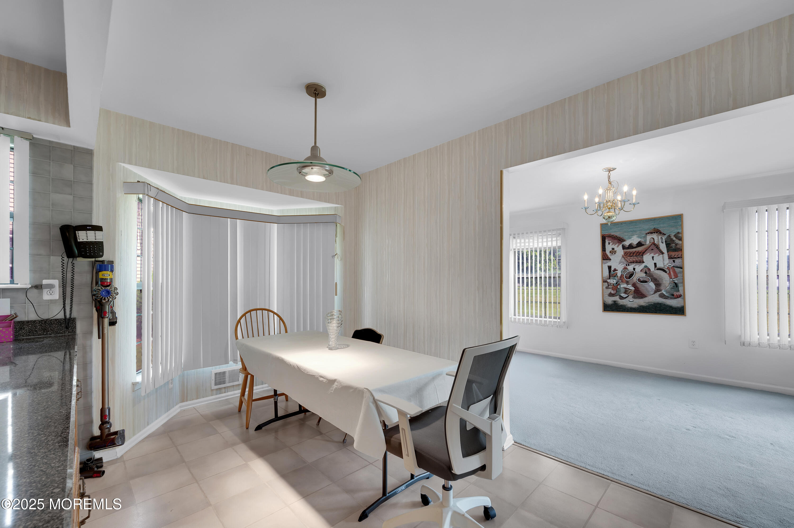 17 Suffolk Way Marlboro NJ 07746