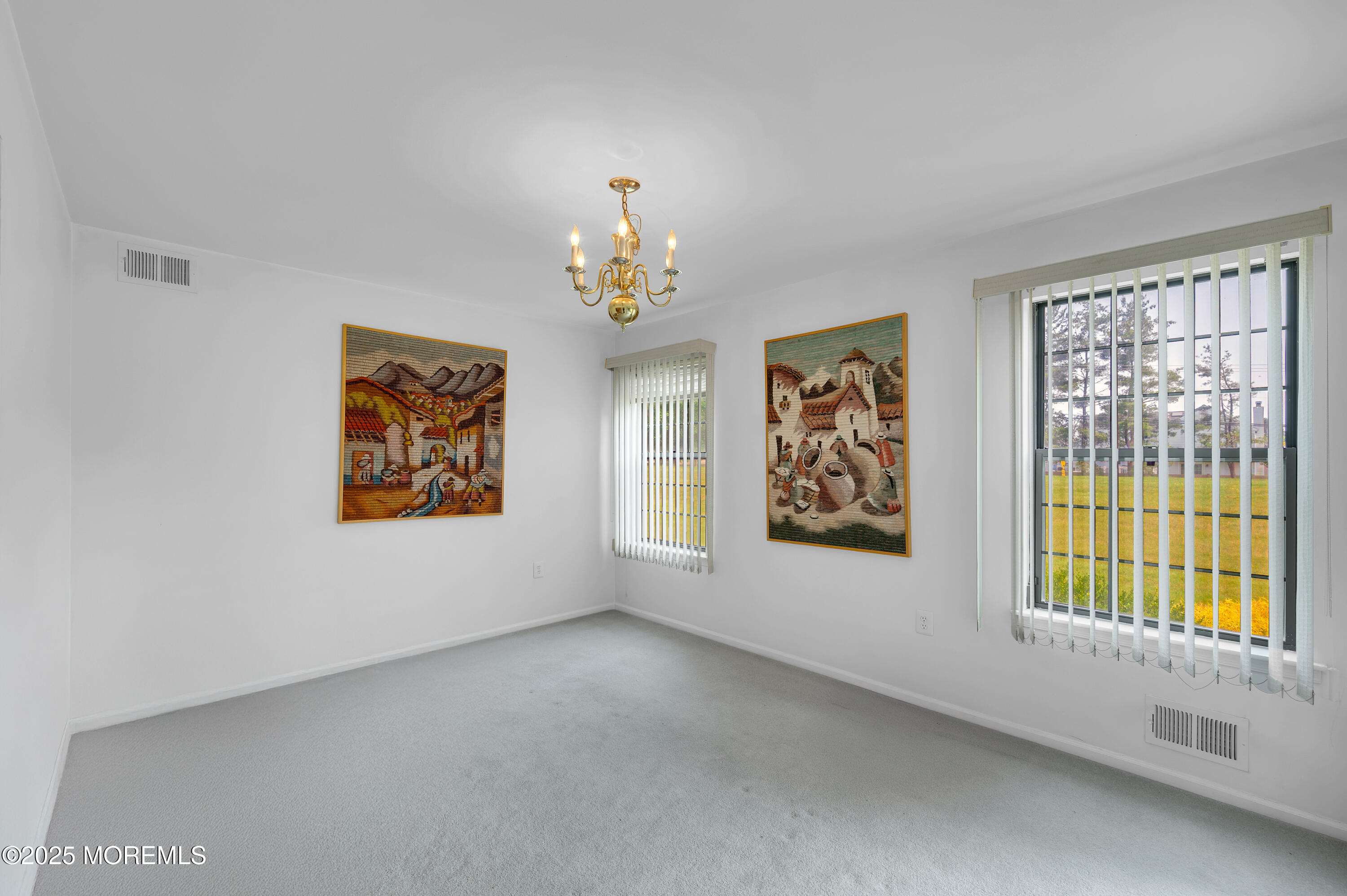 17 Suffolk Way Marlboro NJ 07746