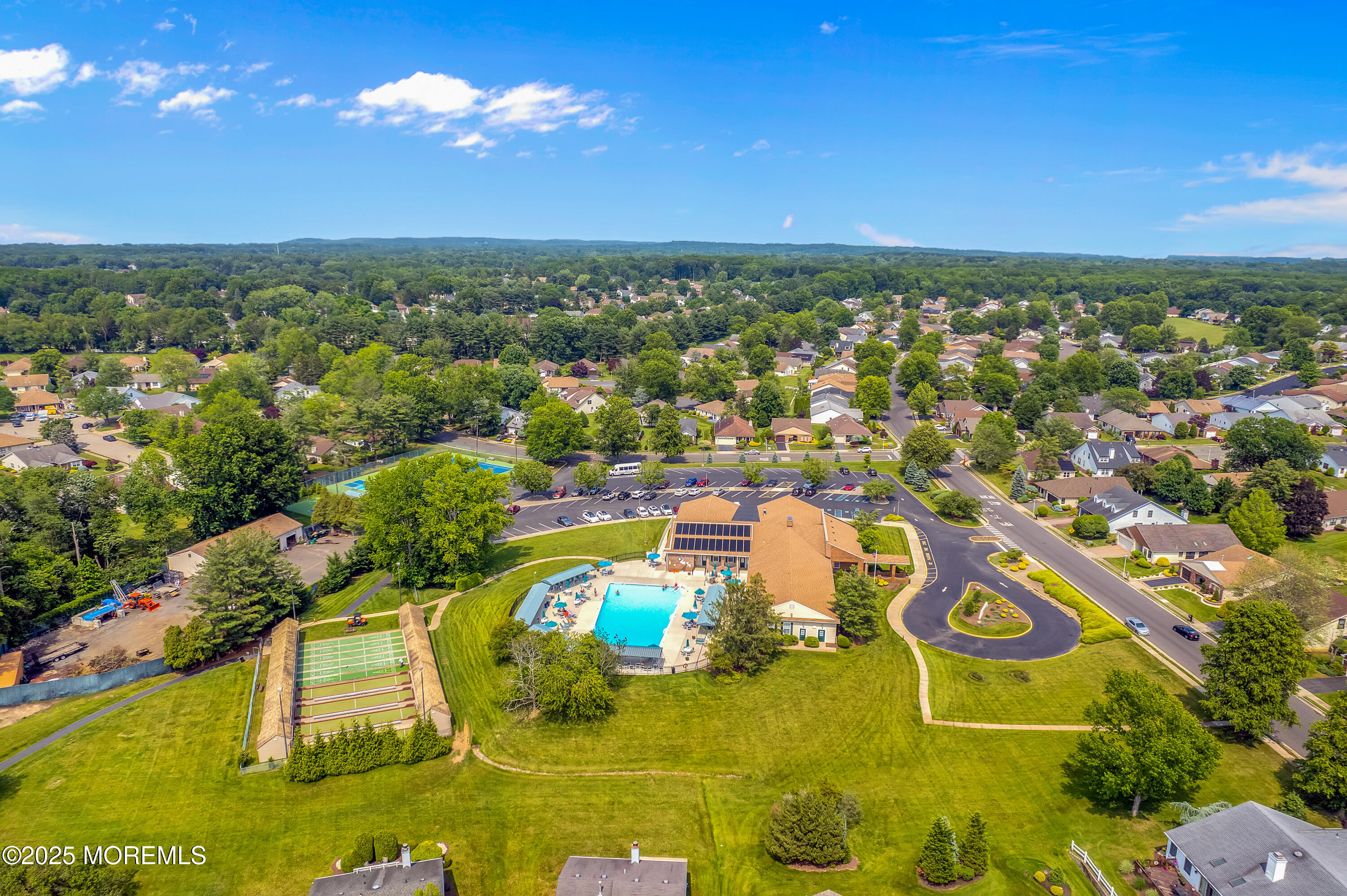 17 Suffolk Way Marlboro NJ 07746