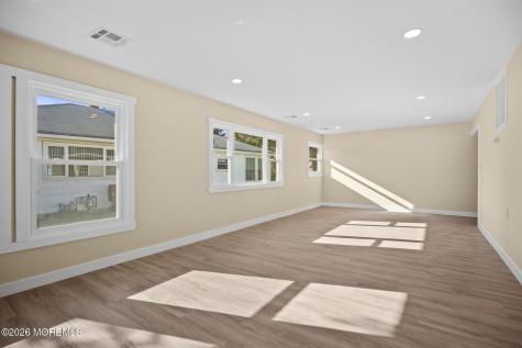 114 Barbuda Street Toms River NJ 08757