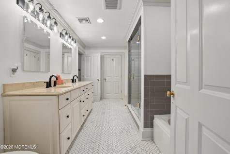 92 Tulip Lane Colts Neck NJ 07722