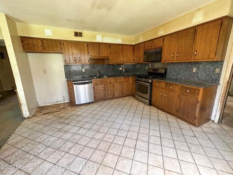 835 Bowman Road Jackson NJ 08527
