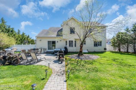9 Eagle Ridge Lane West Creek NJ 08092
