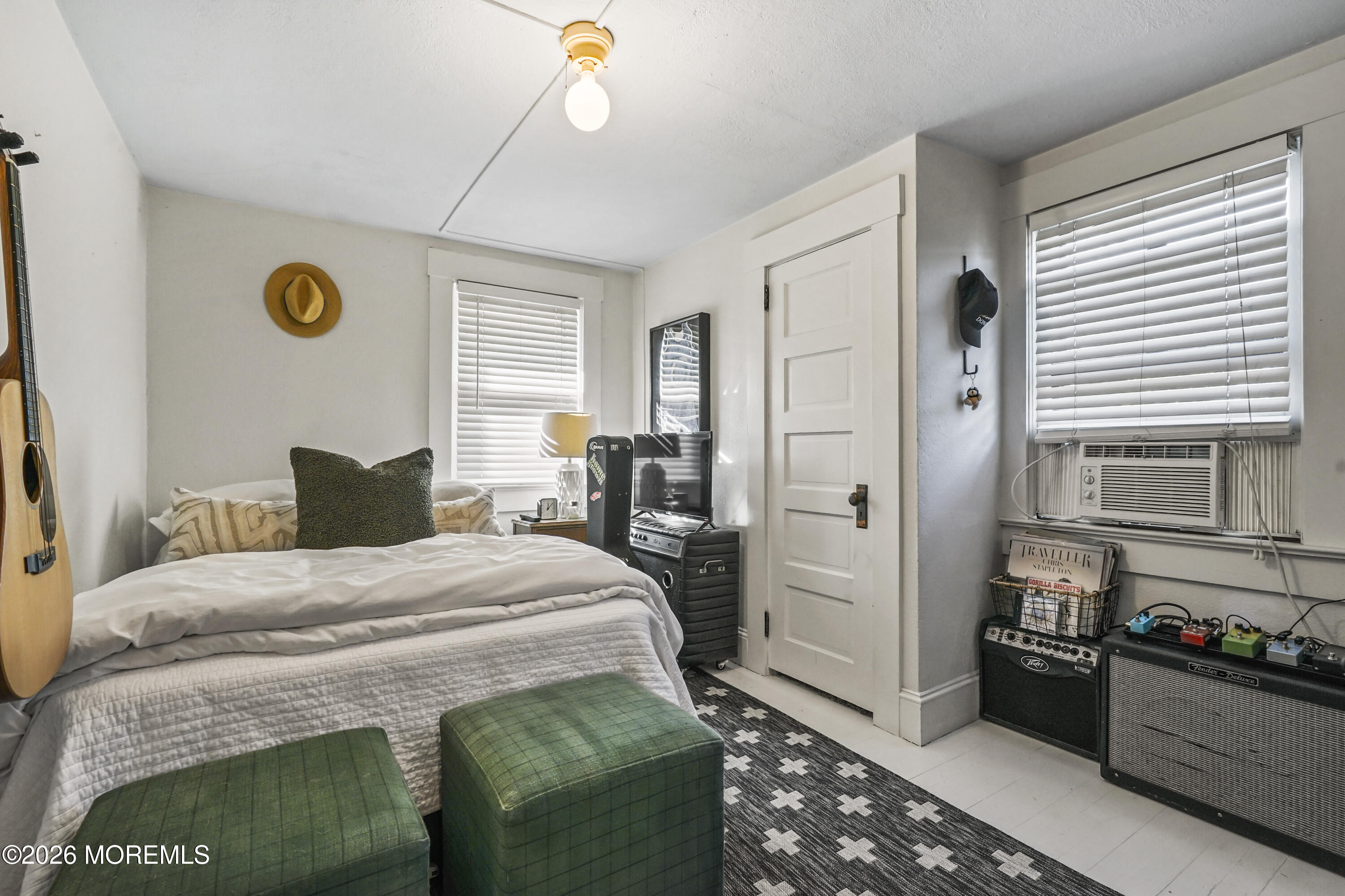 13 Spring Street Beachwood NJ 08722
