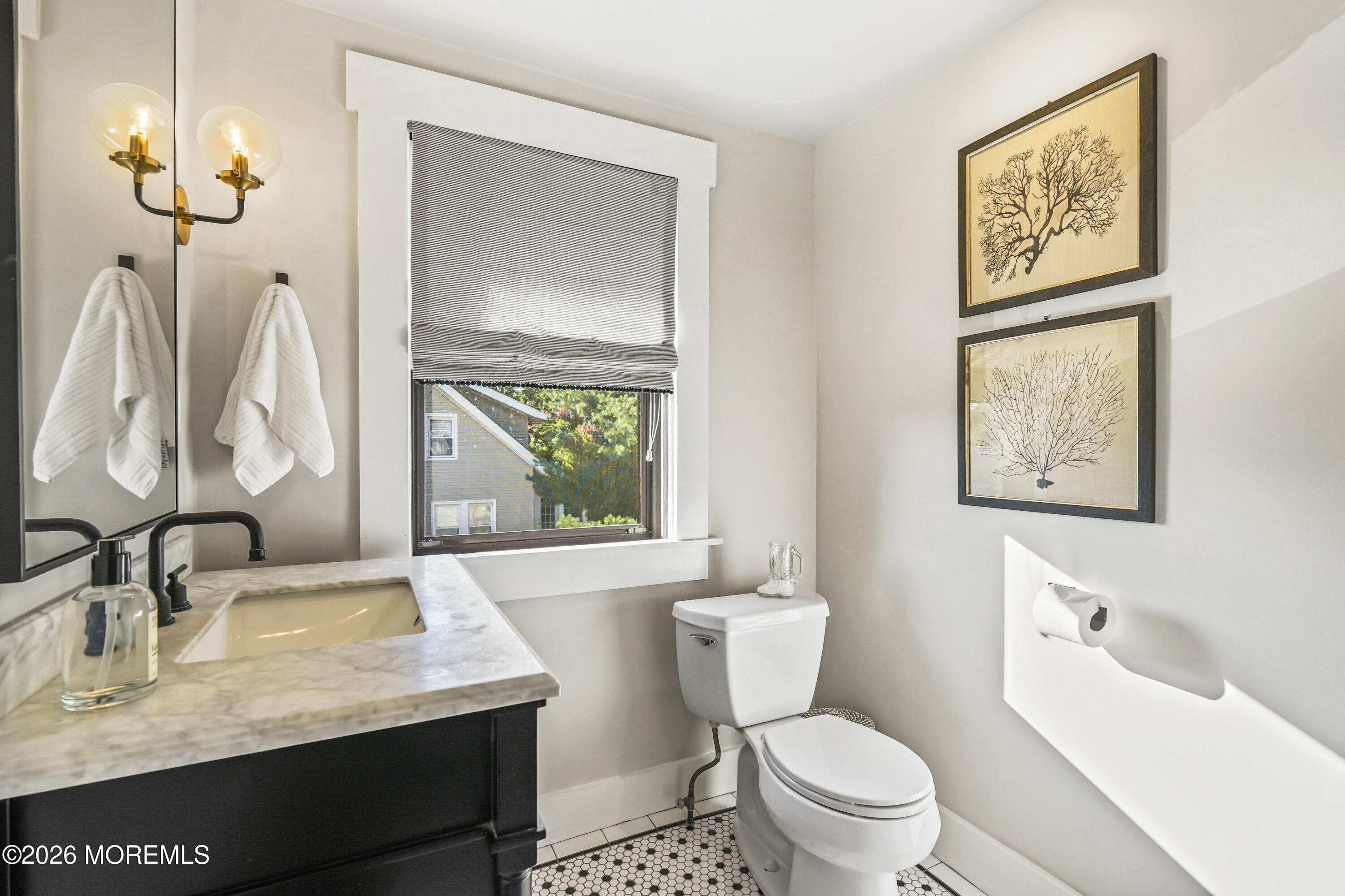 13 Spring Street Beachwood NJ 08722