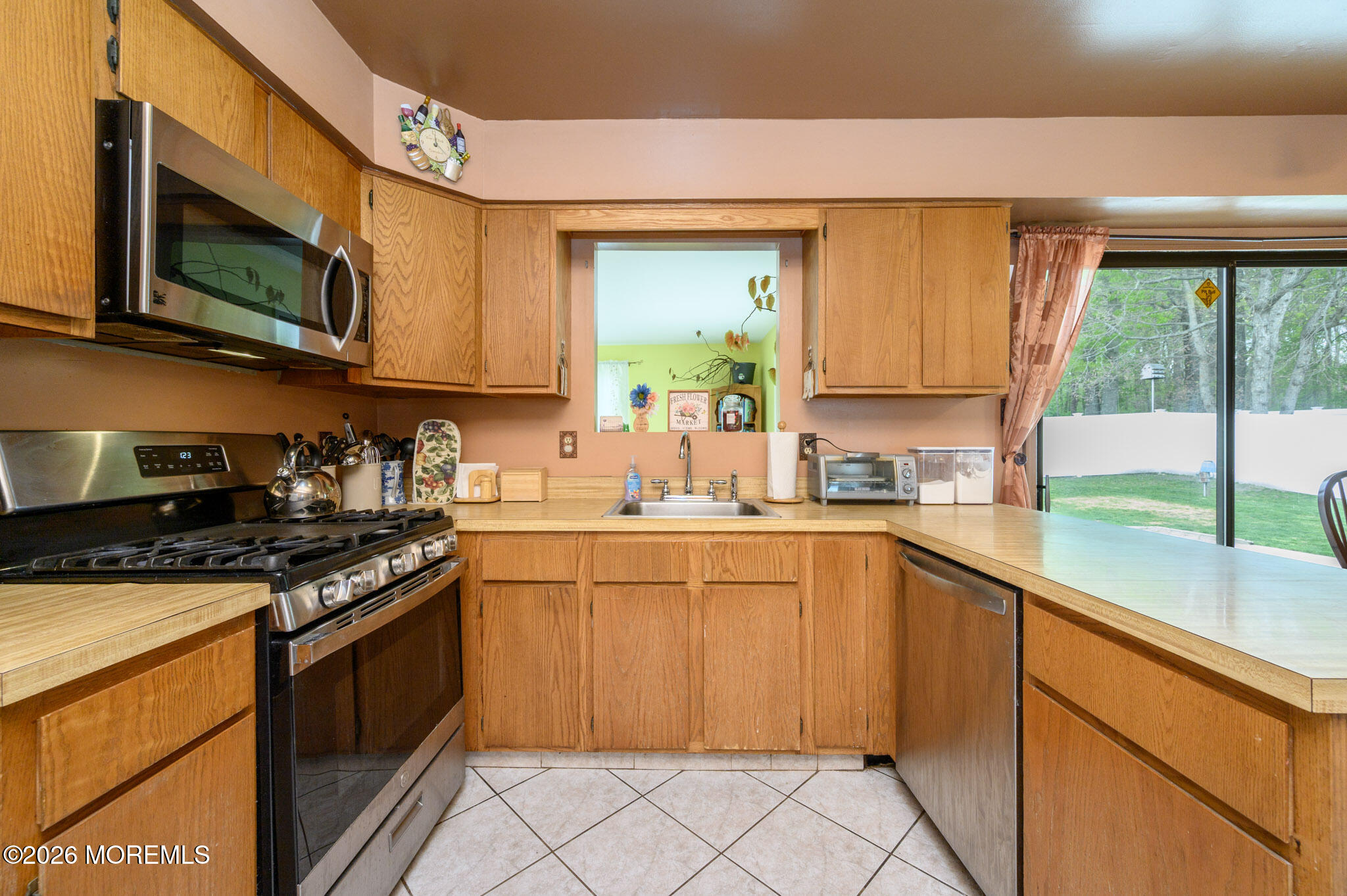 20 Snowdrift Lane Howell NJ 07731