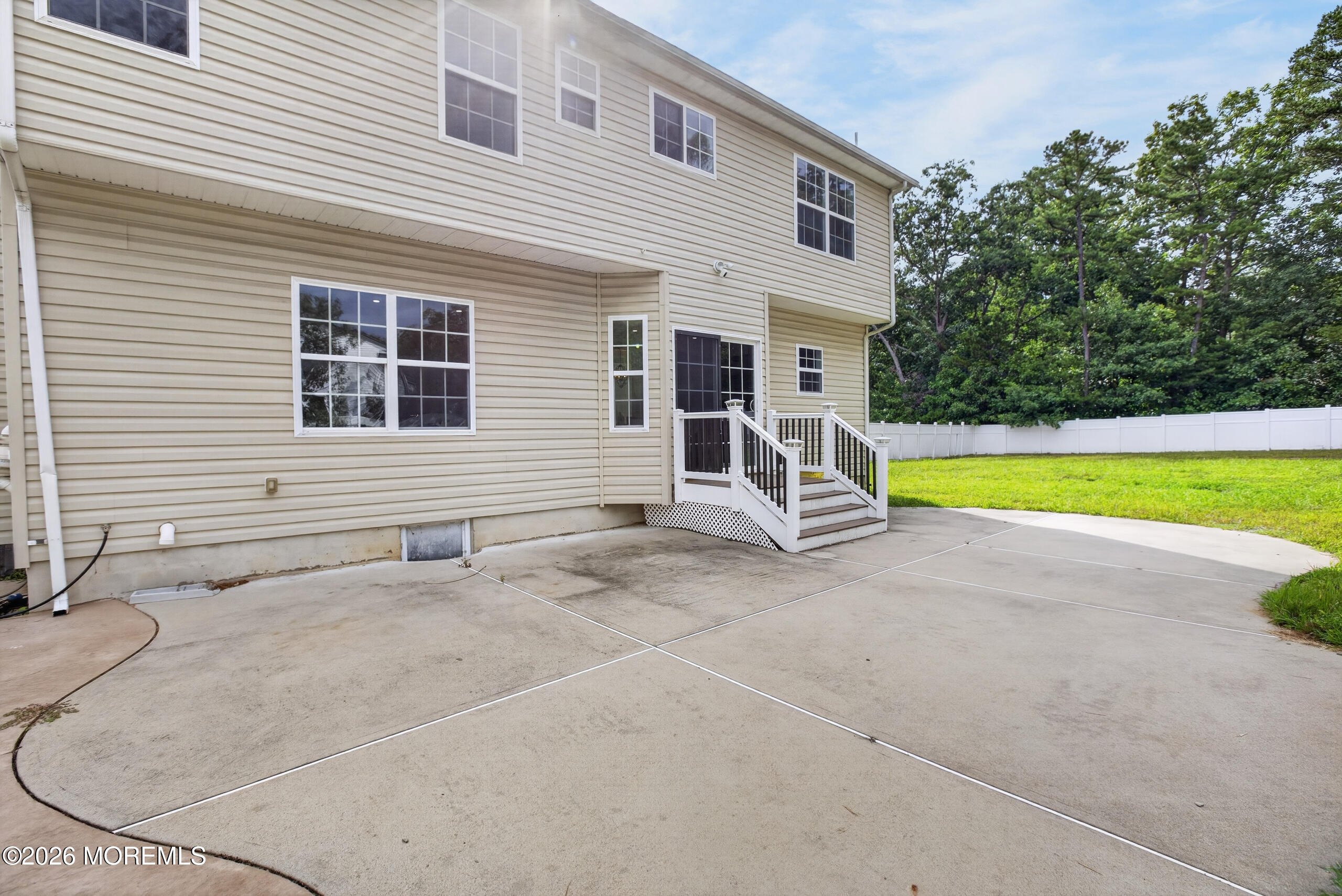 893 Lakehurst Avenue Jackson NJ 08527