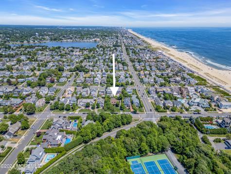 107 Philadelphia Boulevard Sea Girt NJ 08750