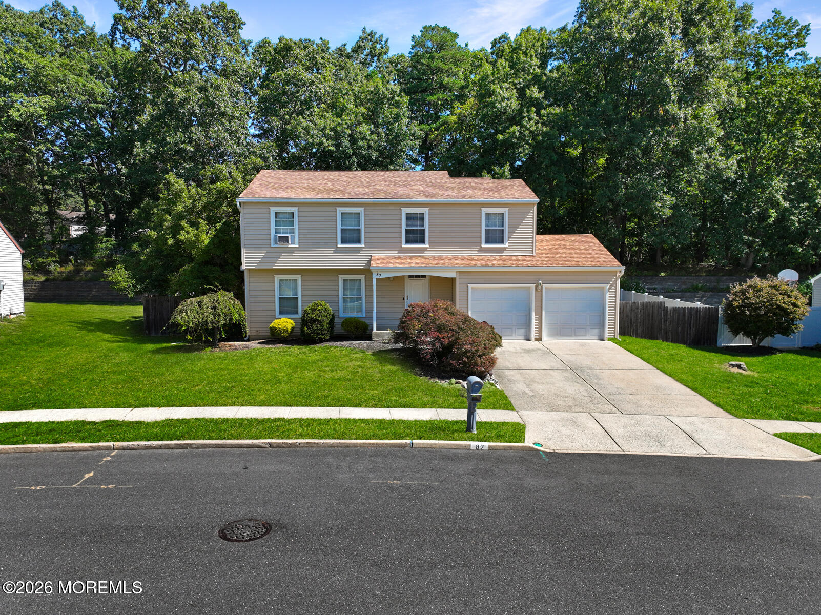 87 Concord Circle Howell NJ 07731