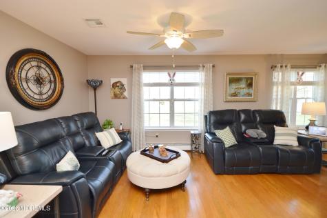 2426 Crisfield Street Toms River NJ 08755