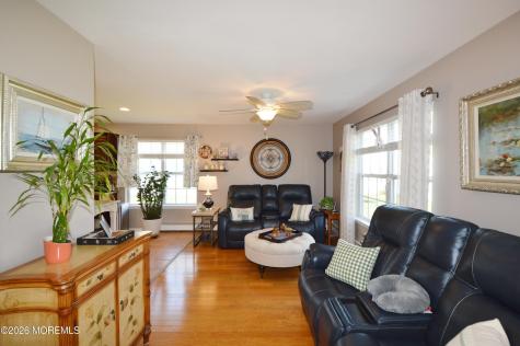 2426 Crisfield Street Toms River NJ 08755