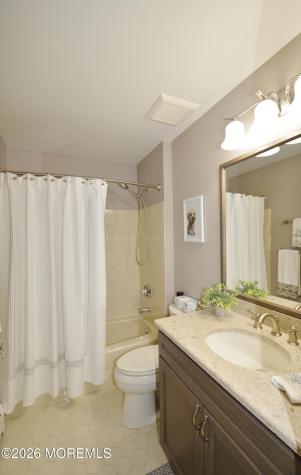 2426 Crisfield Street Toms River NJ 08755