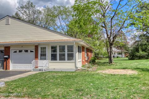 1 Wintergreen Lane Whiting NJ 08759
