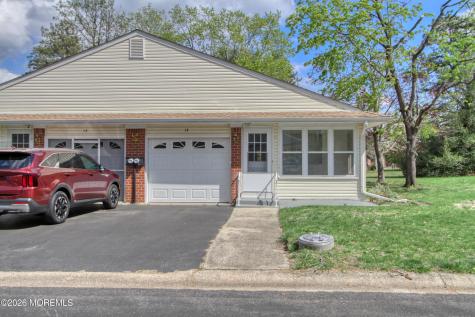 1 Wintergreen Lane Whiting NJ 08759