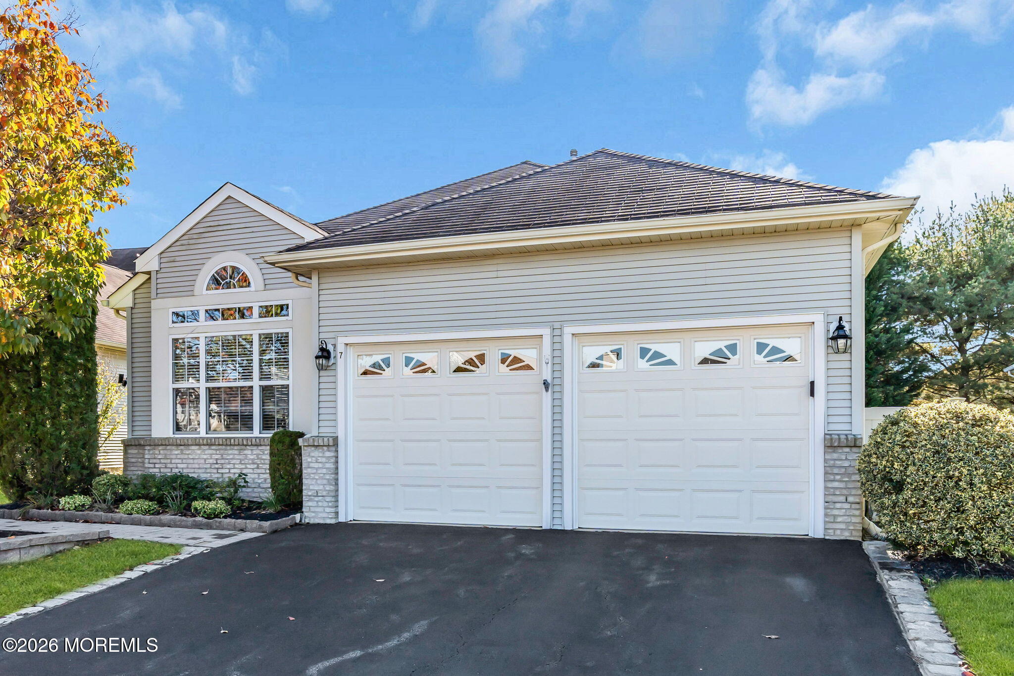 7 Valencia Drive Manchester NJ 08759