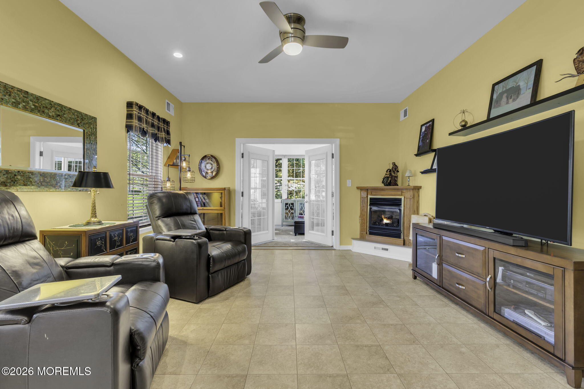 7 Valencia Drive Manchester NJ 08759
