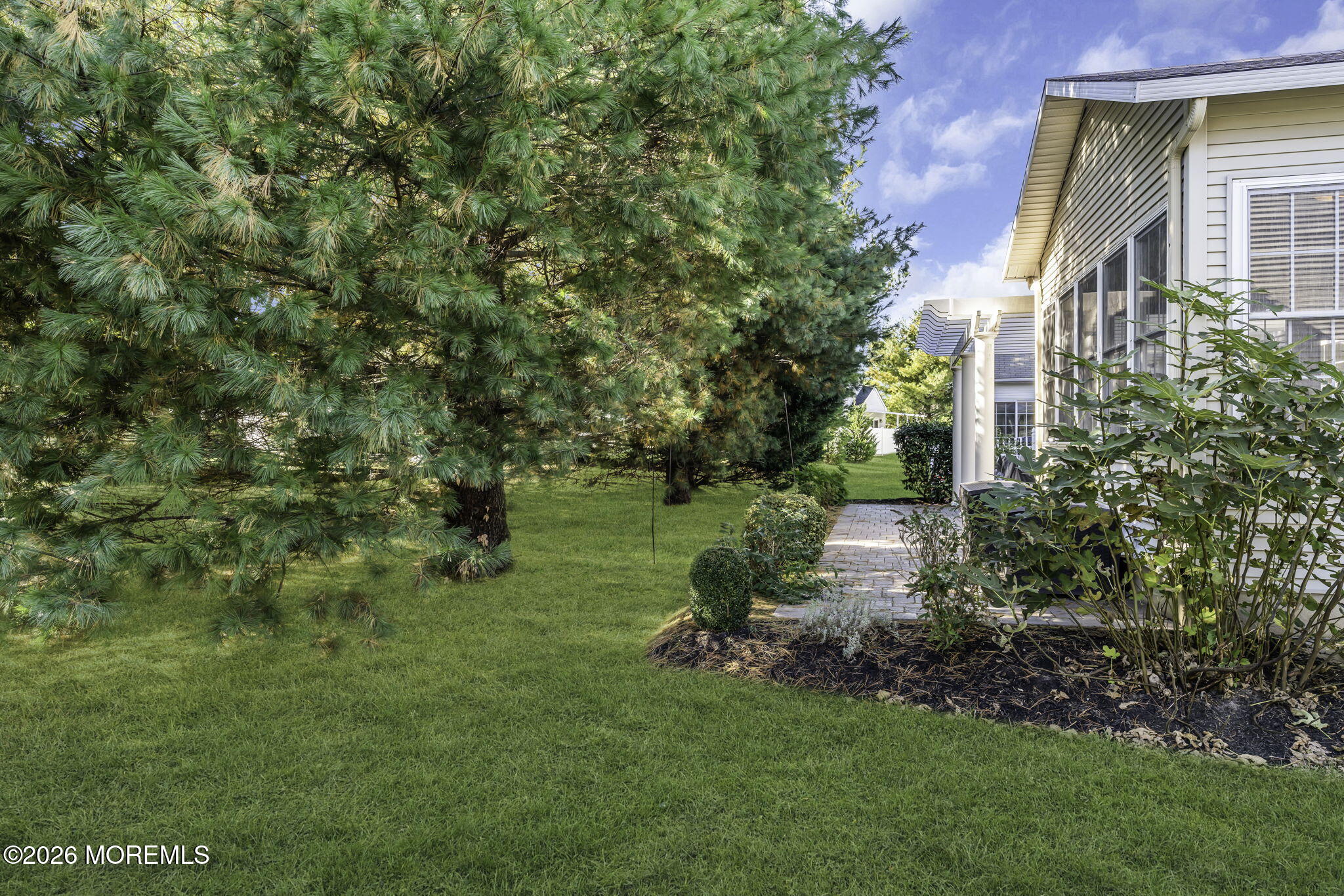 7 Valencia Drive Manchester NJ 08759