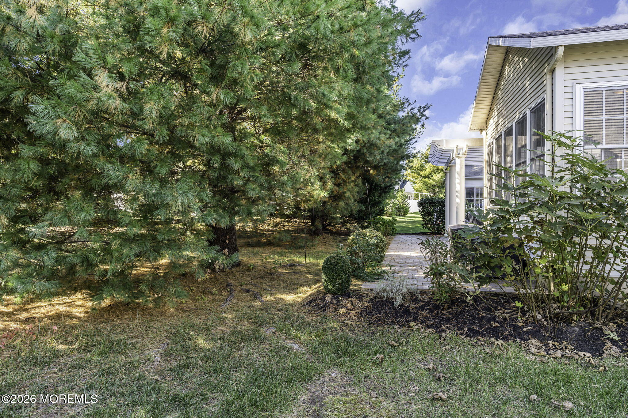 7 Valencia Drive Manchester NJ 08759