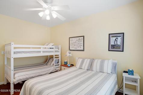 10 Harbor Place Barnegat NJ 08005