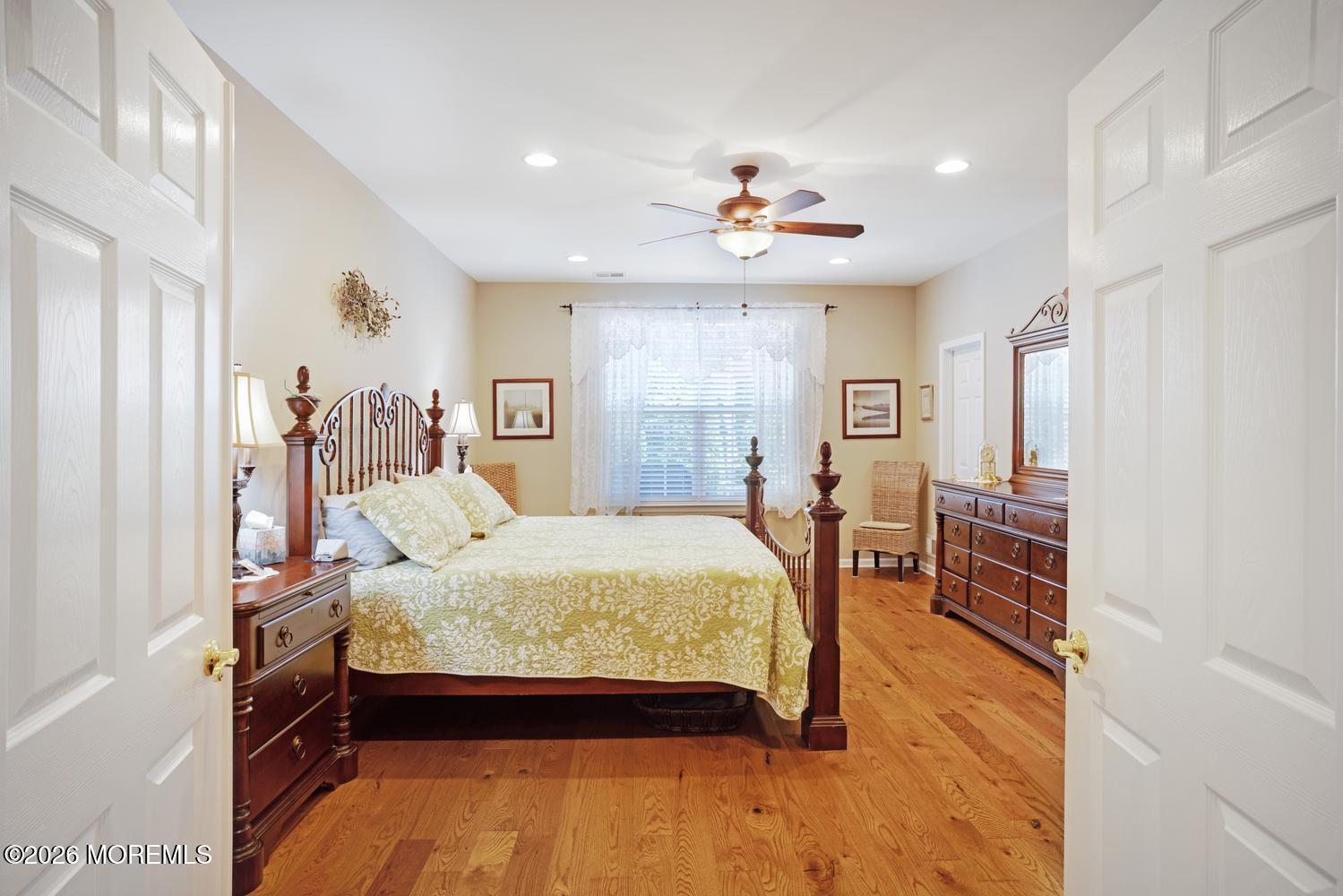 10 Harbor Place Barnegat NJ 08005
