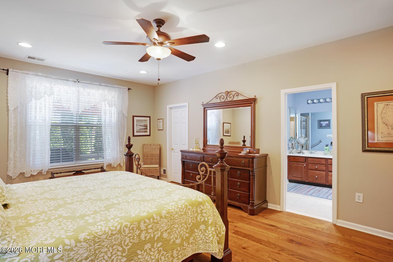 10 Harbor Place Barnegat NJ 08005