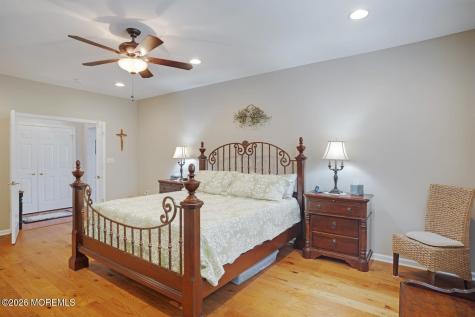 10 Harbor Place Barnegat NJ 08005
