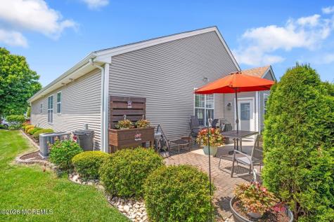 10 Harbor Place Barnegat NJ 08005