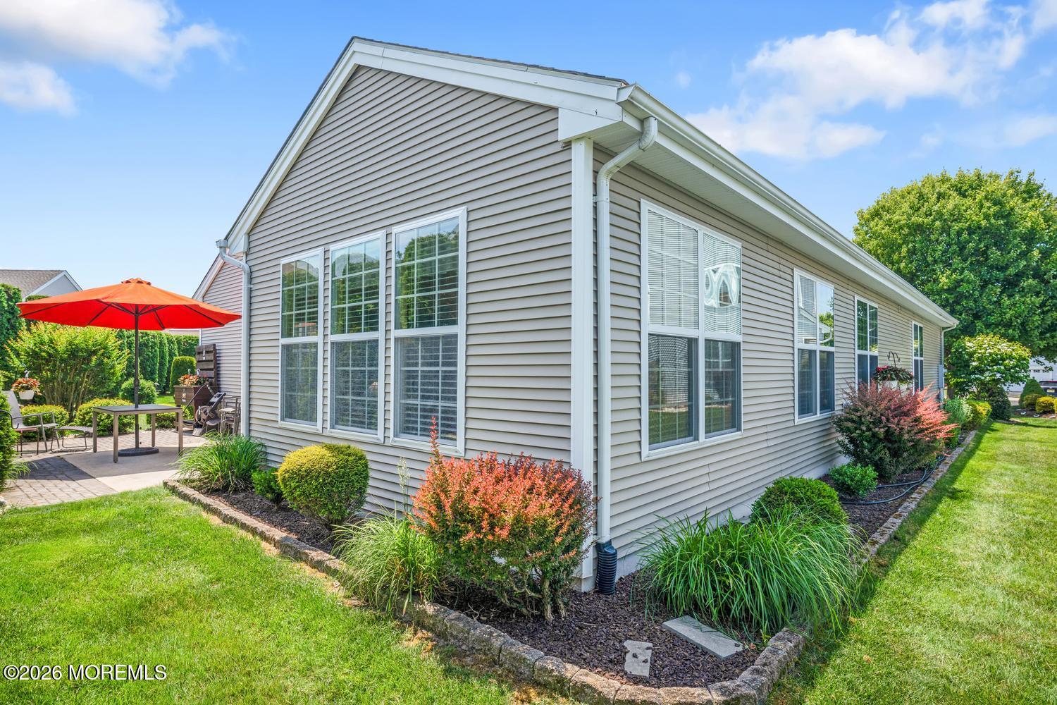10 Harbor Place Barnegat NJ 08005