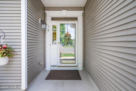 10 Harbor Place Barnegat NJ 08005