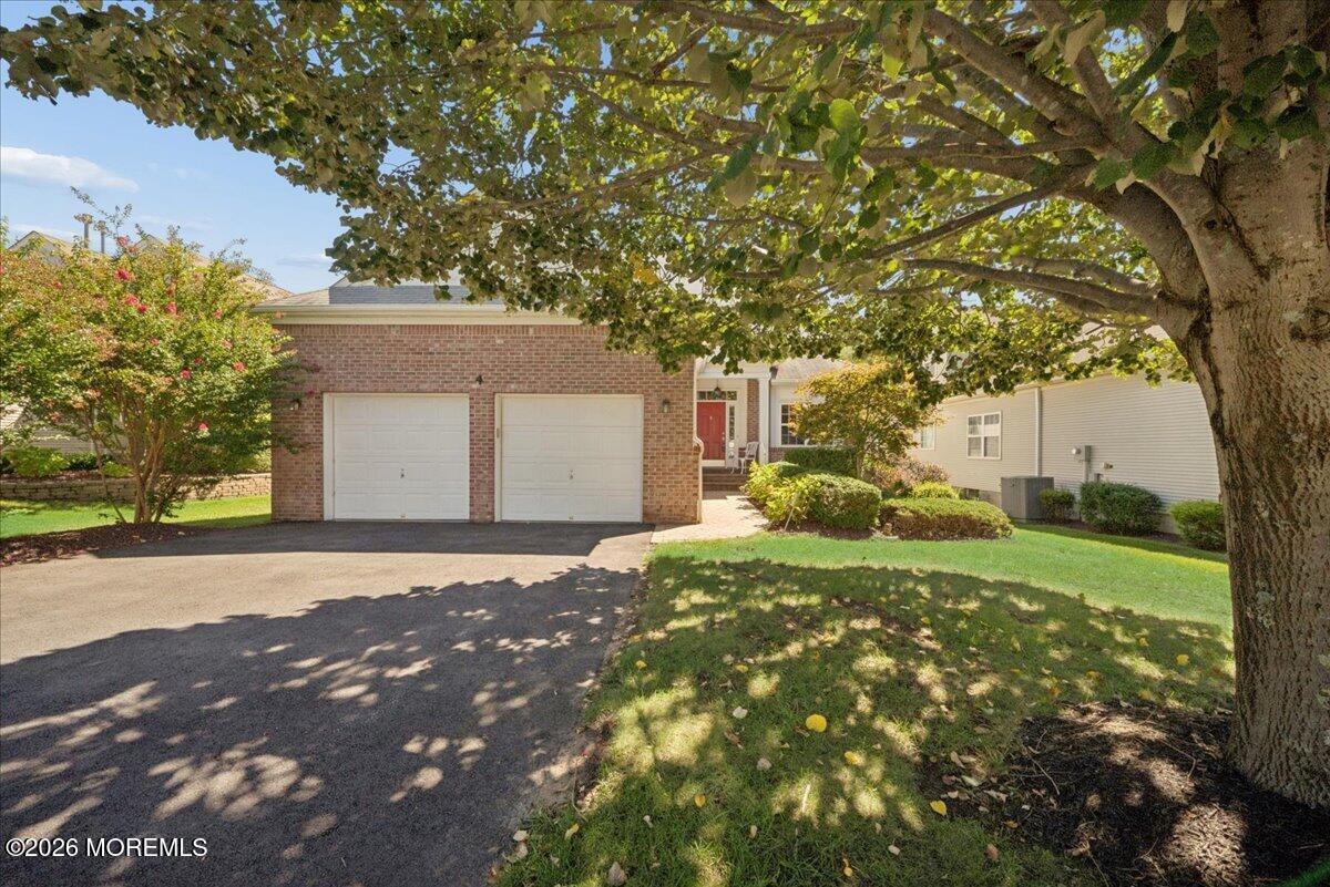4 Gainsborough Court Manalapan NJ 07726