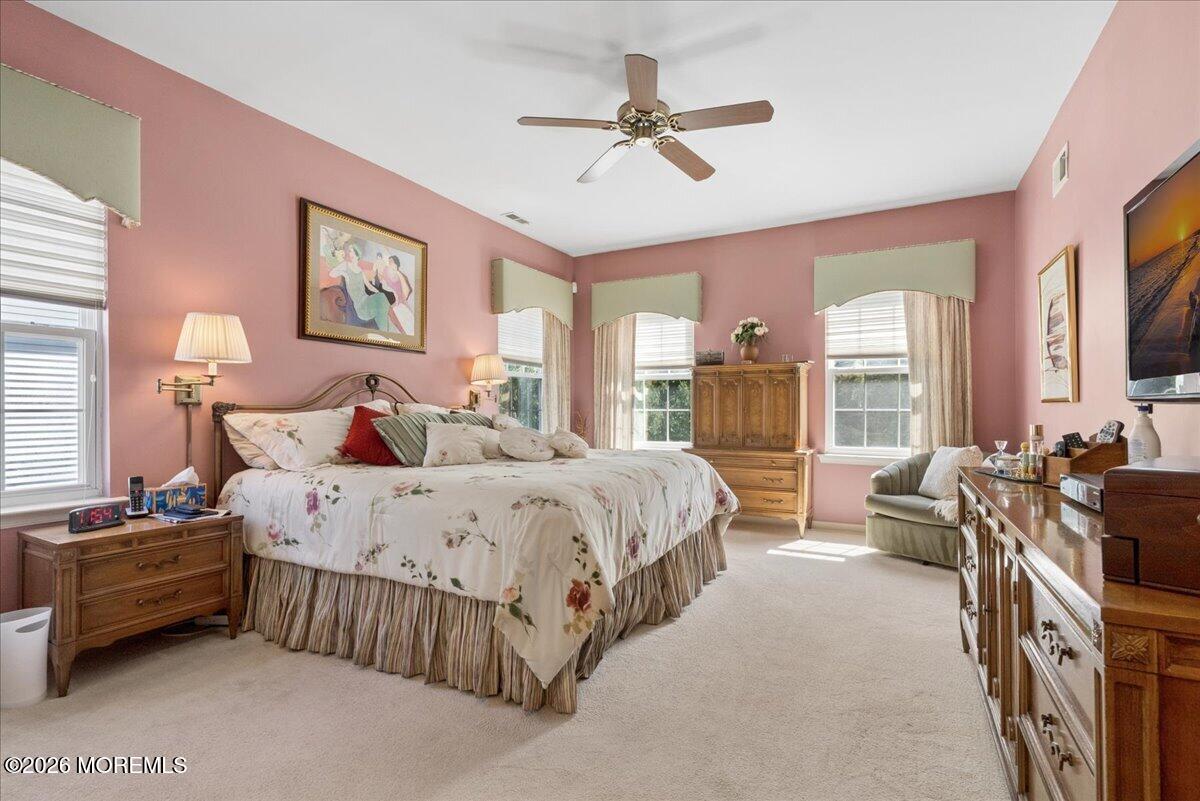 4 Gainsborough Court Manalapan NJ 07726