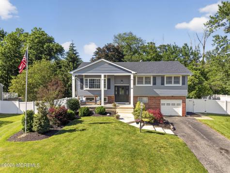 24 Eliot Road Manalapan NJ 07726