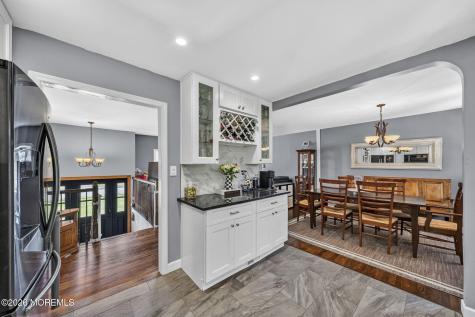 24 Eliot Road Manalapan NJ 07726