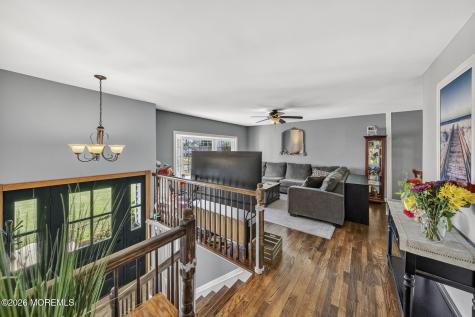 24 Eliot Road Manalapan NJ 07726