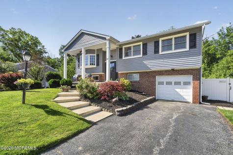 24 Eliot Road Manalapan NJ 07726